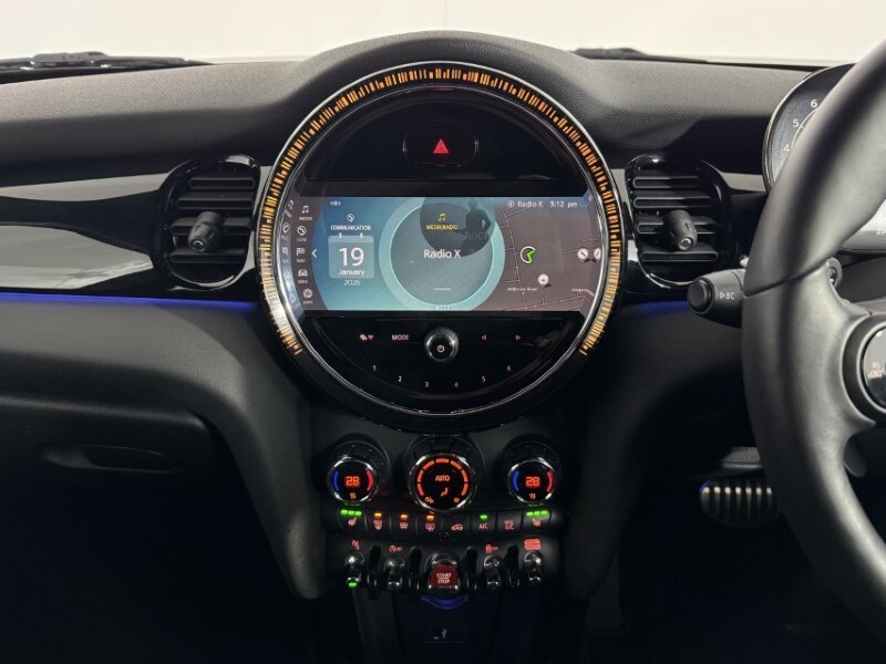 Used MINI Hatch 2021 for sale - 77363441: Photo 8