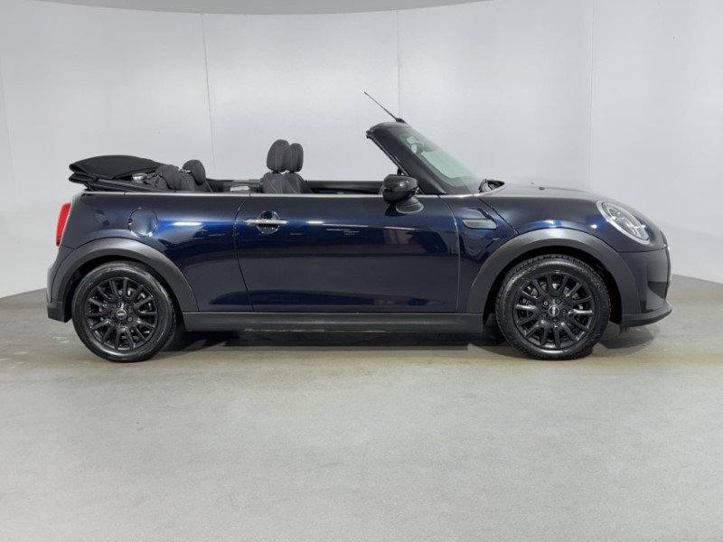 Used MINI Convertible 2023 for sale - 77578239: Photo 3