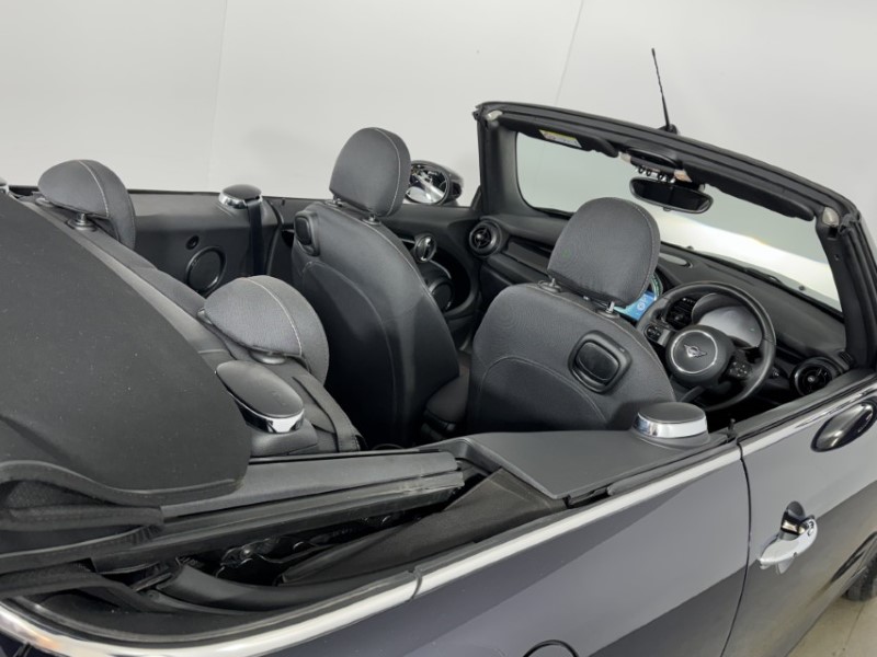 Used MINI Convertible 2023 for sale - 77578239: Photo 38