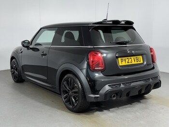 Used MINI Hatch 2023 for sale - 77973633: Photo