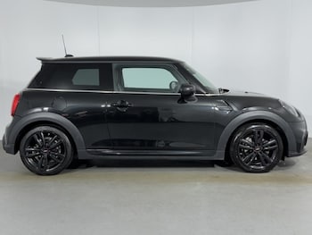 Used MINI Hatch 2023 for sale - 77973633: Photo