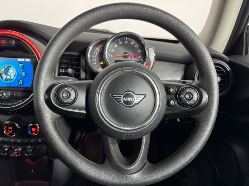 Used MINI Hatch 2019 for sale - 77877764: Photo 5