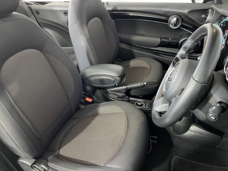 Used MINI Convertible 2022 for sale - 76981703: Photo 11