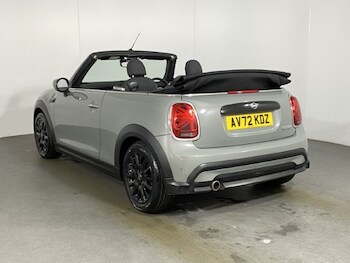 Used MINI Convertible 2022 for sale - 76981703: Photo