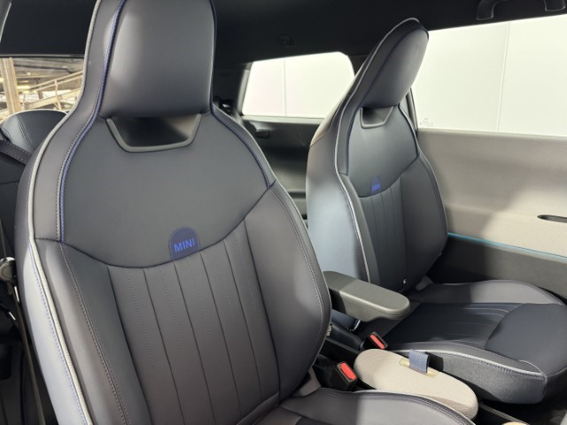 Used MINI Cooper 2025 for sale - 77545364: Photo 11