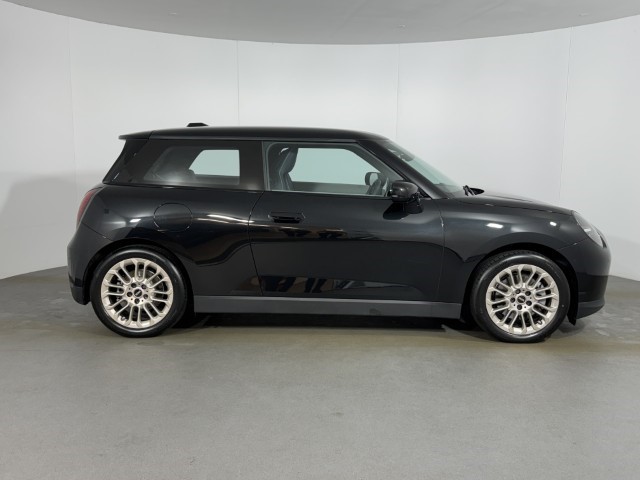 Used MINI Cooper 2025 for sale - 77545364: Photo 3
