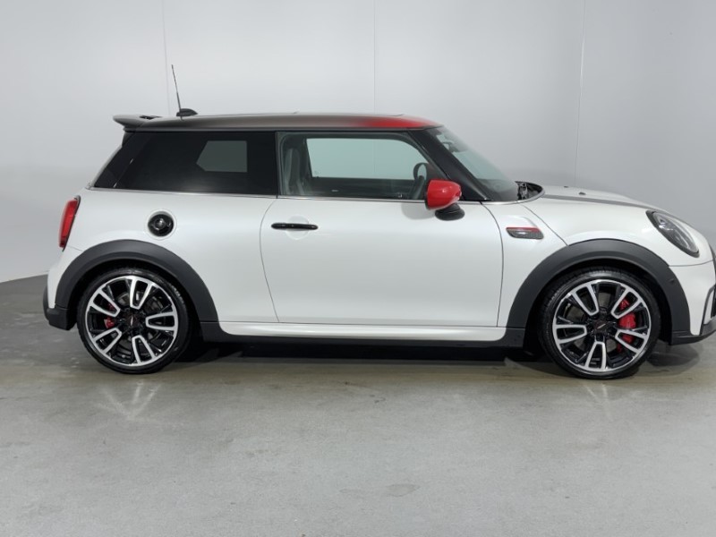 Used MINI Hatch 2023 for sale - 77532282: Photo 3