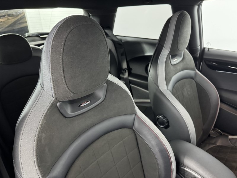 Used MINI Hatch 2023 for sale - 77532282: Photo 32