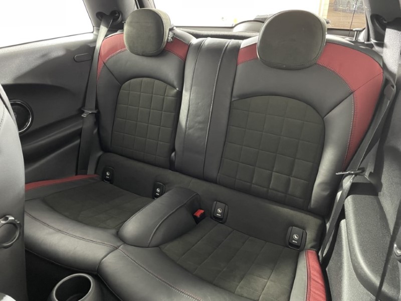 Used MINI Hatch 2018 for sale - 76981739: Photo 12