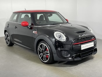 Used MINI Hatch 2018 for sale - 76981739: Photo