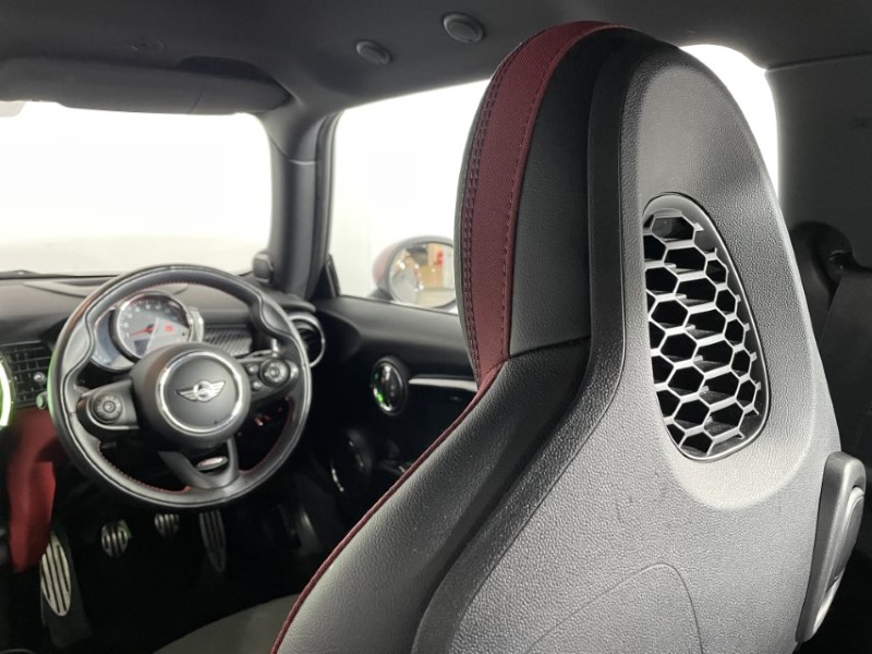 Used MINI Hatch 2018 for sale - 76981739: Photo 32