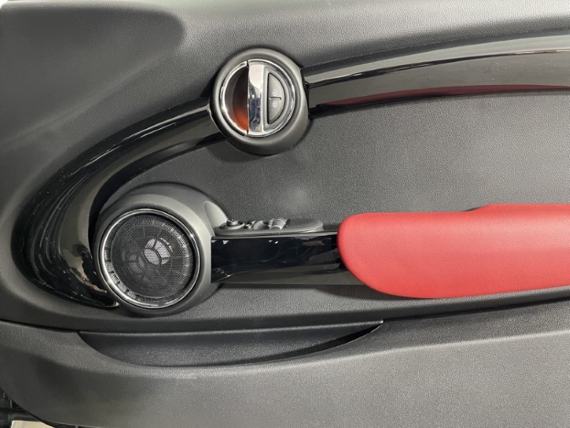 Used MINI Hatch 2018 for sale - 76981739: Photo 38