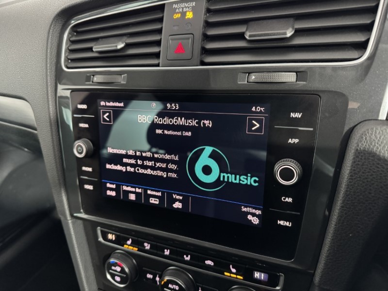 Used Volkswagen Golf 2020 for sale - 77225274: Photo 24