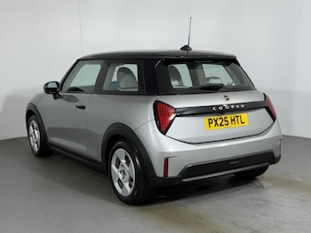 Used MINI Cooper 2025 for sale - 79515643: Photo