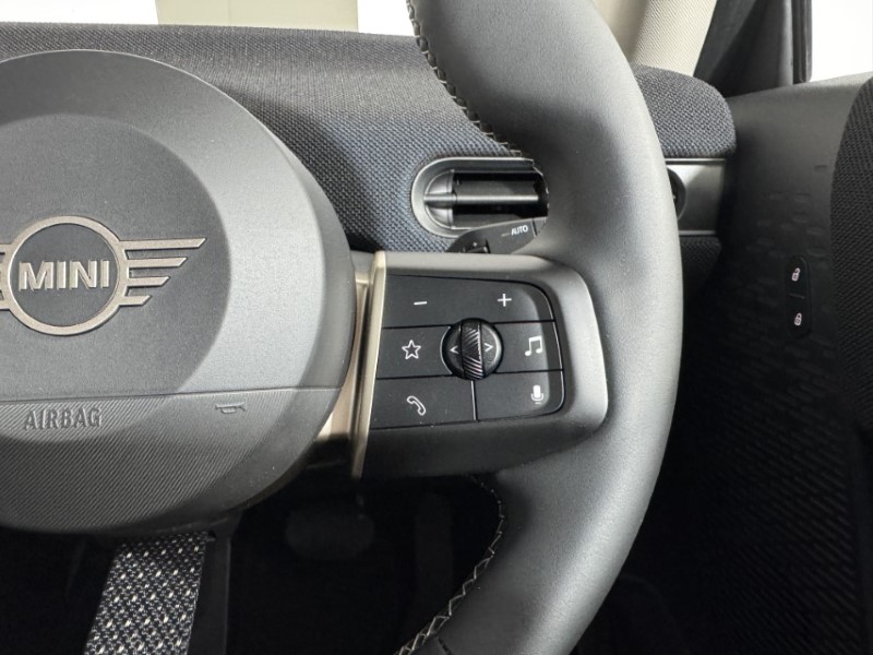 Used MINI Cooper 2025 for sale - 77679000: Photo 25