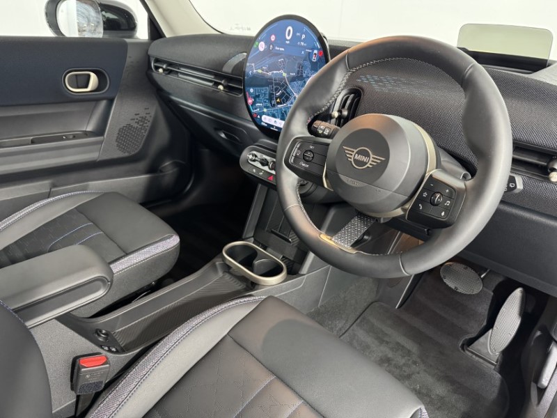 Used MINI Cooper 2025 for sale - 77679000: Photo 6