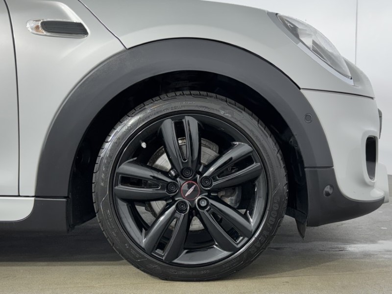 Used MINI Hatch 2019 for sale - 77461972: Photo 14