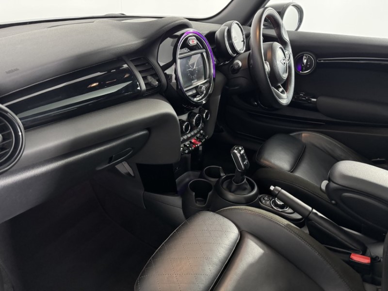 Used MINI Hatch 2019 for sale - 77461972: Photo 7