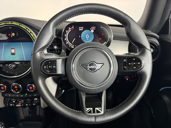 Used MINI Hatch 2023 for sale - 79448233: Photo