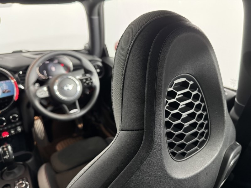 Used MINI Hatch 2023 for sale - 77367163: Photo 31