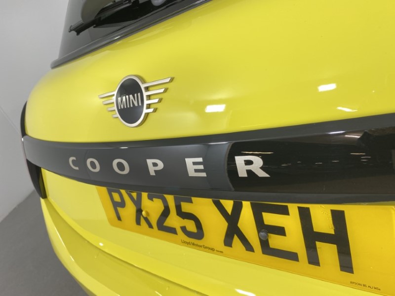 Used MINI Cooper 2025 for sale - 76982510: Photo 36