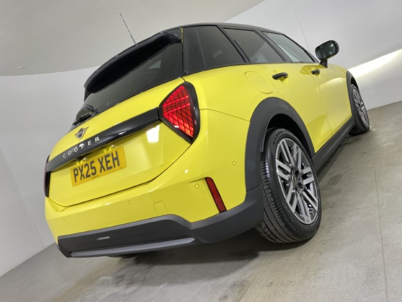 Used MINI Cooper 2025 for sale - 76982510: Photo 38