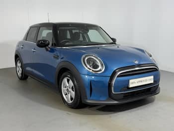 Used MINI Hatch 2023 for sale - 79672688: Photo