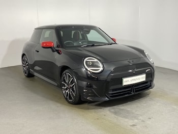 Used MINI Cooper 2024 for sale - 76982417: Photo