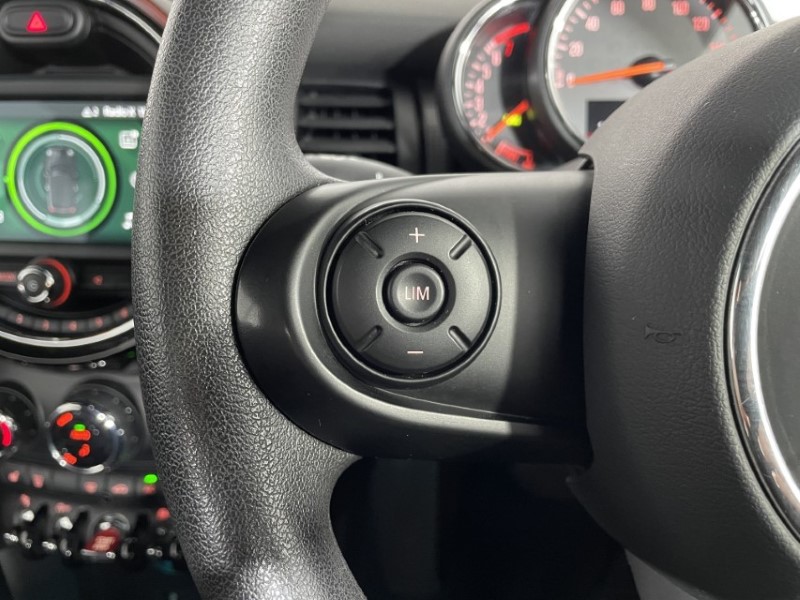 Used MINI Convertible 2021 for sale - 76980987: Photo 17