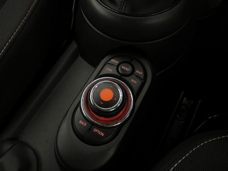 Used MINI Convertible 2021 for sale - 76980987: Photo 19