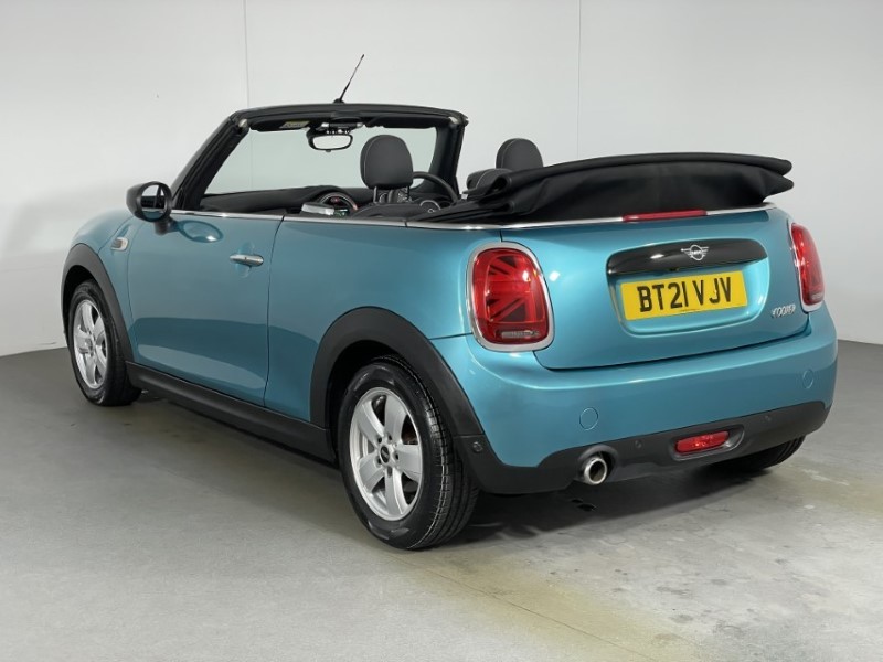 Used MINI Convertible 2021 for sale - 76980987: Photo 2