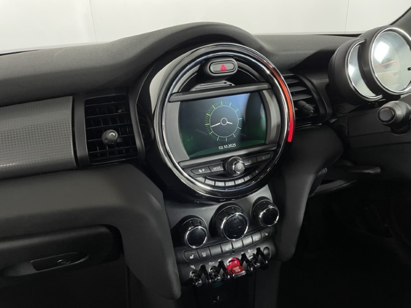 Used MINI Convertible 2021 for sale - 76980987: Photo 23