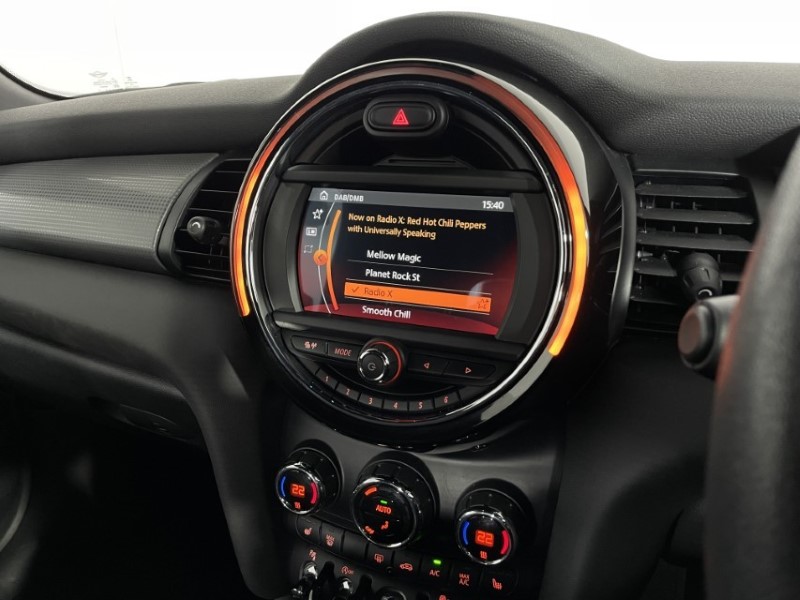 Used MINI Convertible 2021 for sale - 76980987: Photo 25