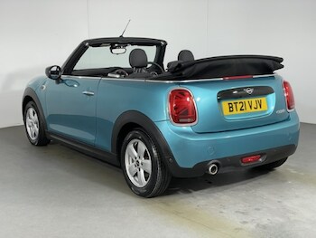 Used MINI Convertible 2021 for sale - 76980987: Photo