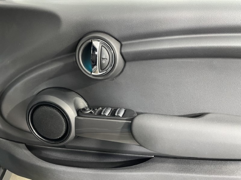 Used MINI Convertible 2021 for sale - 76980987: Photo 35