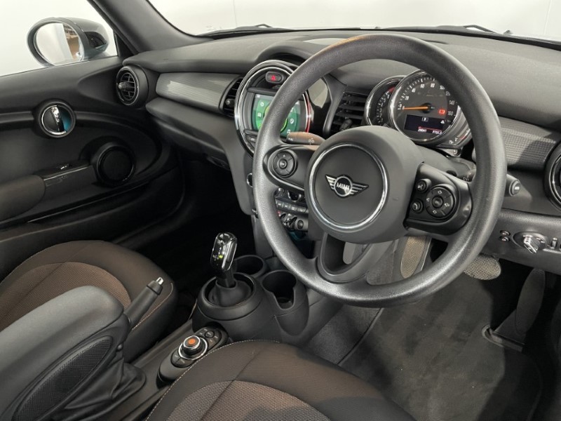 Used MINI Convertible 2021 for sale - 76980987: Photo 6