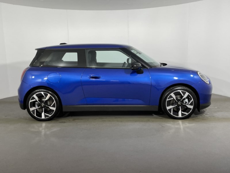 Used MINI Cooper 2024 for sale - 76981975: Photo 3