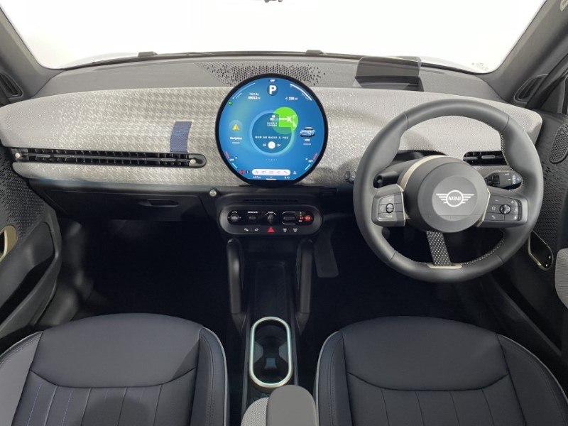 Used MINI Cooper 2024 for sale - 76981975: Photo 4