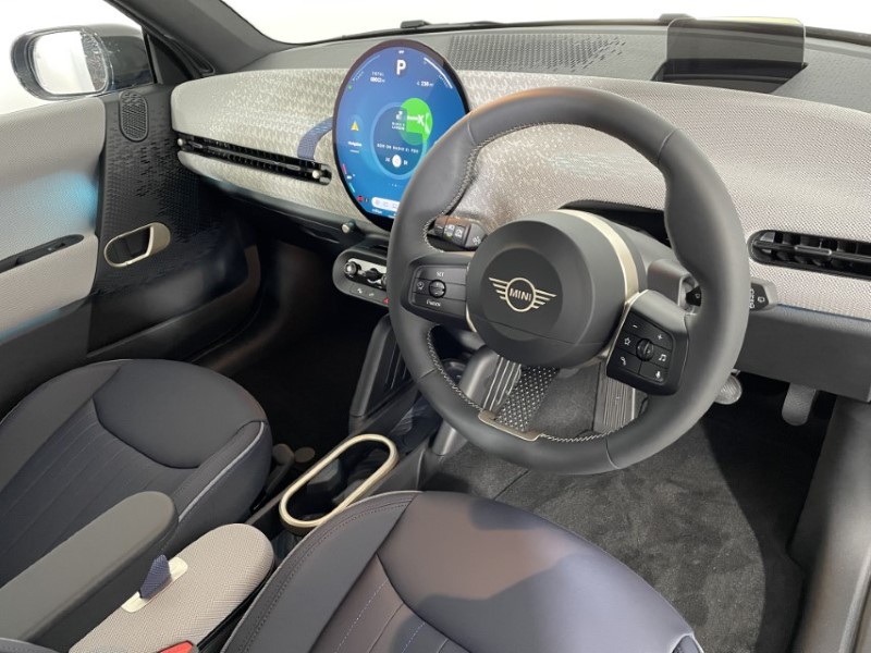 Used MINI Cooper 2024 for sale - 76981975: Photo 6