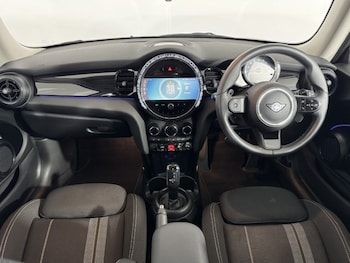 Used MINI Hatch 2022 for sale - 78973731: Photo