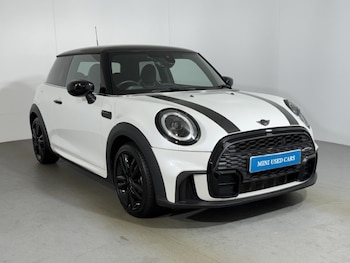 Used MINI Hatch 2024 for sale - 79604968: Photo