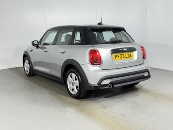 Used MINI Hatch 2023 for sale - 77124138: Photo