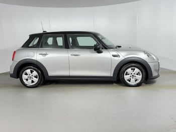 Used MINI Hatch 2023 for sale - 77124138: Photo