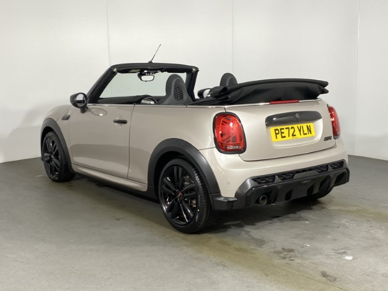 Used MINI Convertible 2022 for sale - 76981666: Photo 2