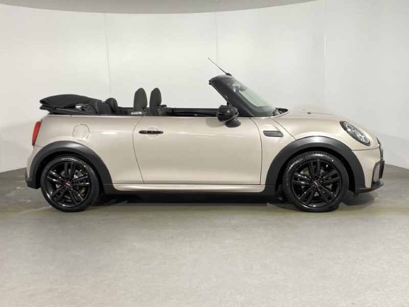 Used MINI Convertible 2022 for sale - 76981666: Photo 3