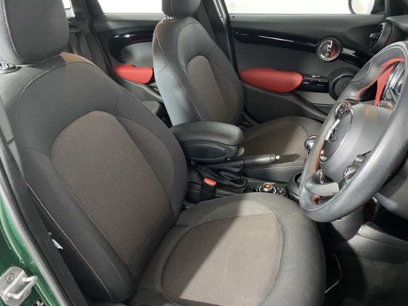 Used MINI Hatch 2019 for sale - 76982228: Photo 11