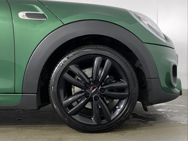 Used MINI Hatch 2019 for sale - 76982228: Photo 14