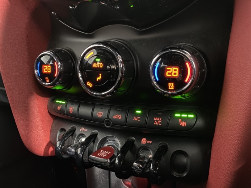 Used MINI Hatch 2019 for sale - 76982228: Photo 29