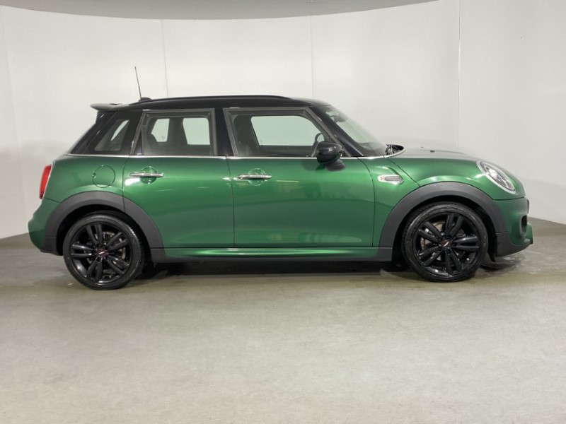 Used MINI Hatch 2019 for sale - 76982228: Photo 3