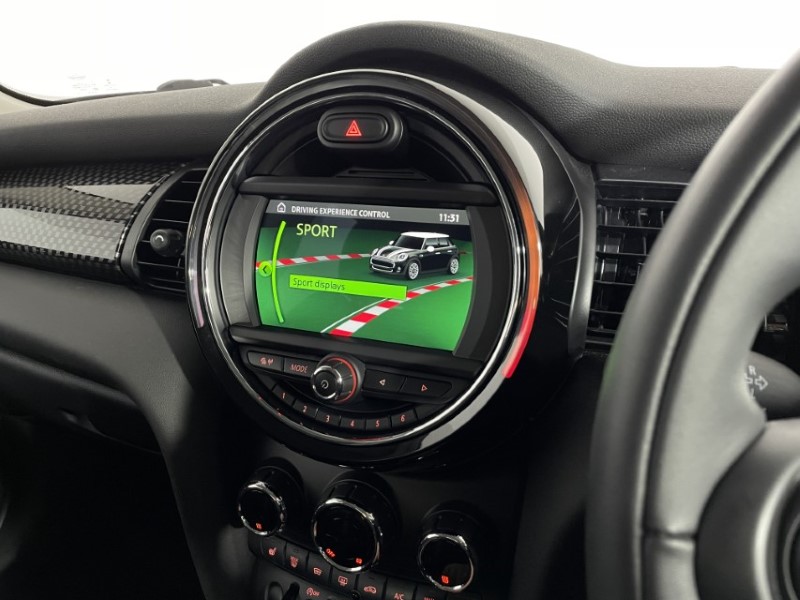 Used MINI Hatch 2020 for sale - 76982260: Photo 32